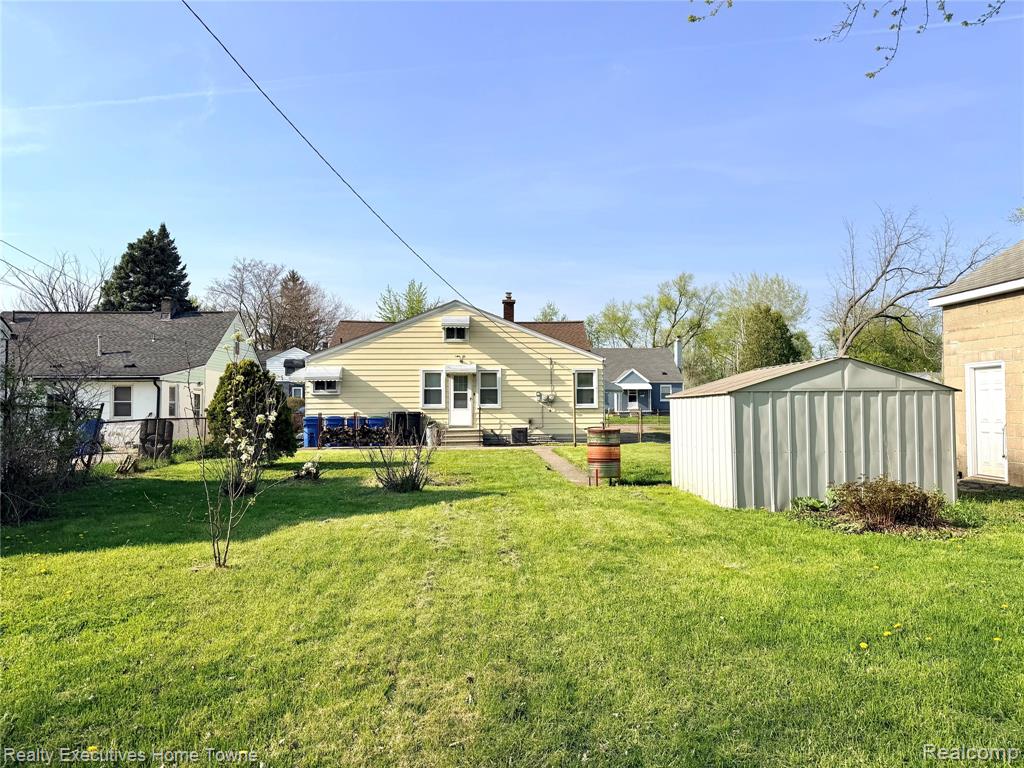 13718 Julius Avenue, Warren, MI 48089 — Photo 6