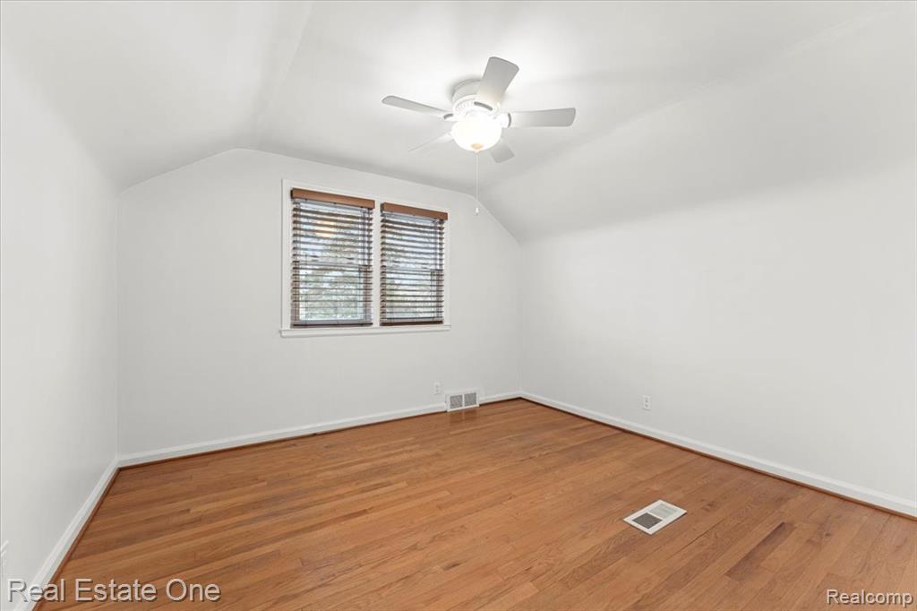 1353 Ford Avenue, Wyandotte, MI 48192 — Photo 21