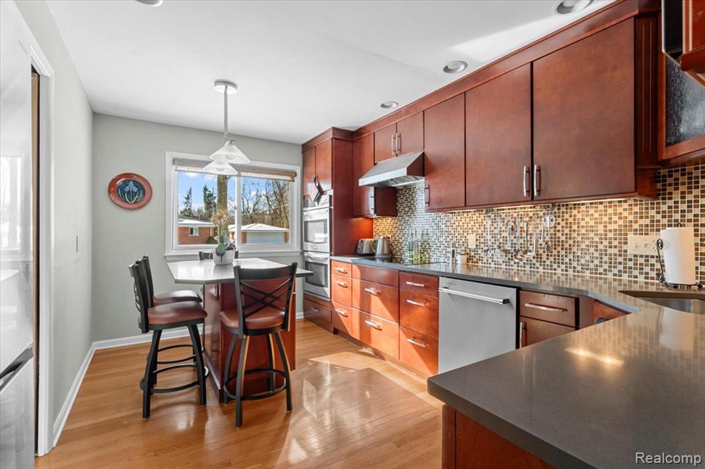 580 S Cranbrook Road, Bloomfield Hills, MI 48301 — Photo 11