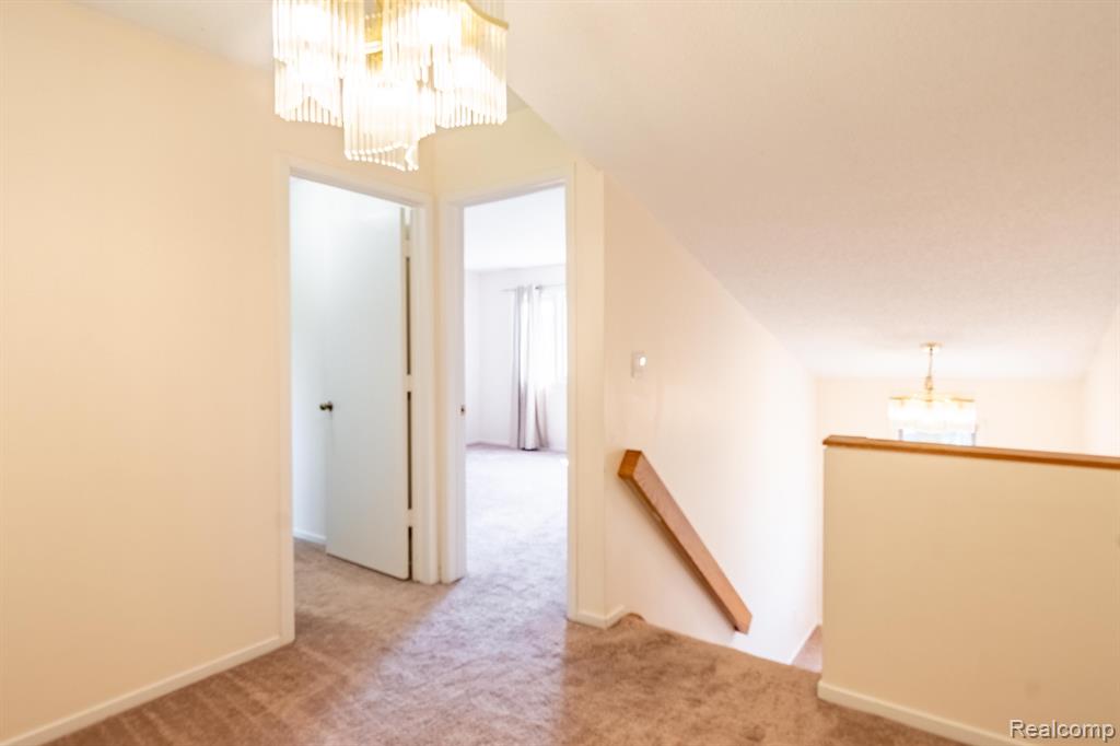 4230 BRECKENRIDGE Drive, West Bloomfield, MI — Photo 20