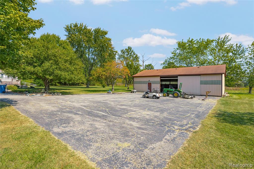 2762 N Harris Road, Ypsilanti, MI 48198 — Photo 48