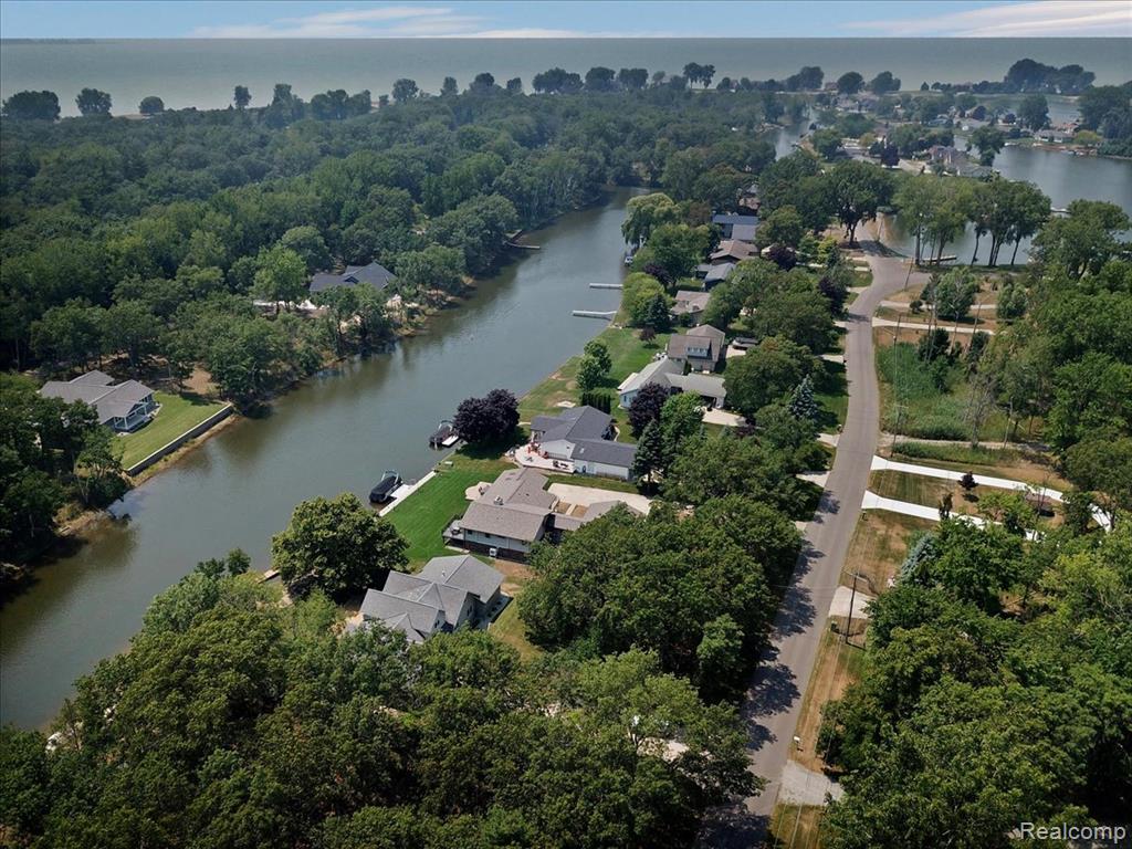 9683 Shore Drive, MI — Photo 22