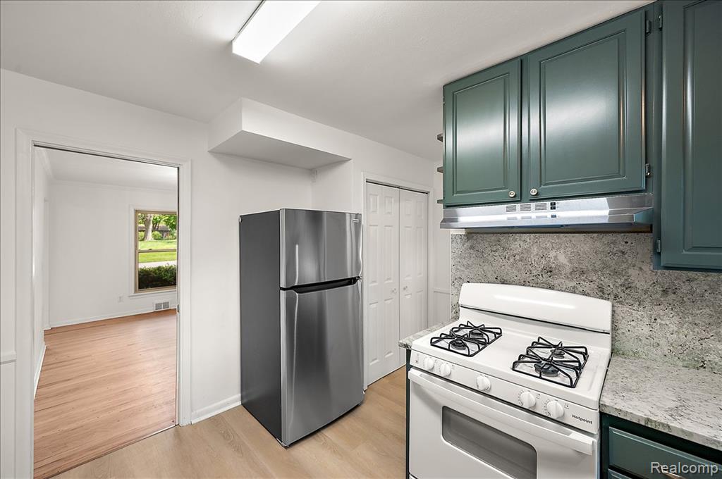 536 Rolling Rock Road S, Bloomfield Hills, MI 48304 — Photo 16