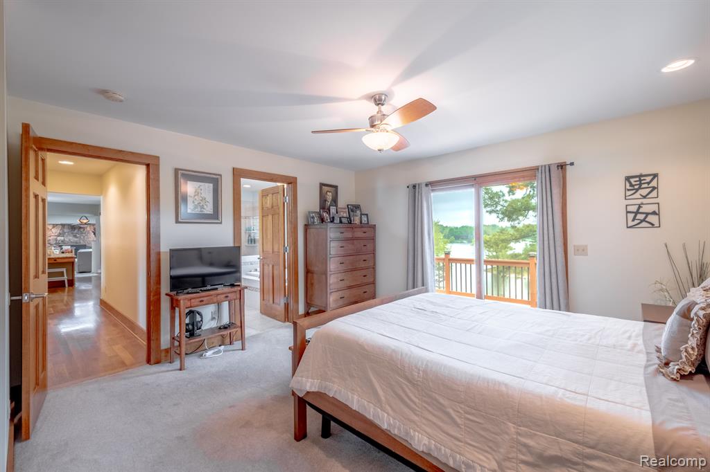 7488 DRIFTWOOD Drive, Fenton, MI 48430 — Photo 14