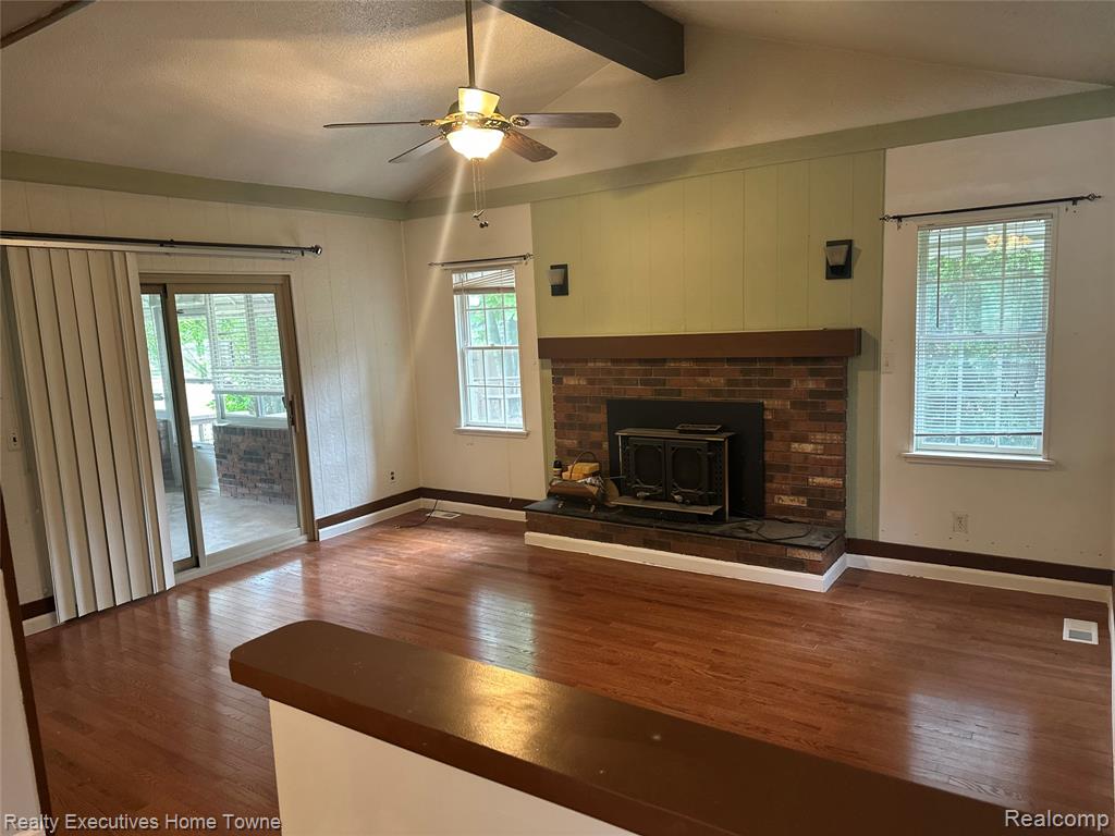49545 SCHOENHERR Road, Shelby Twp, MI 48315 — Photo 4