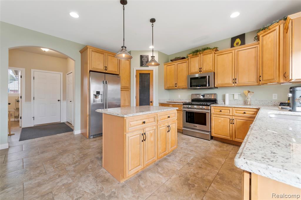 50692 Pinnacle Woods Lane, Macomb, MI 48042 — Photo 20