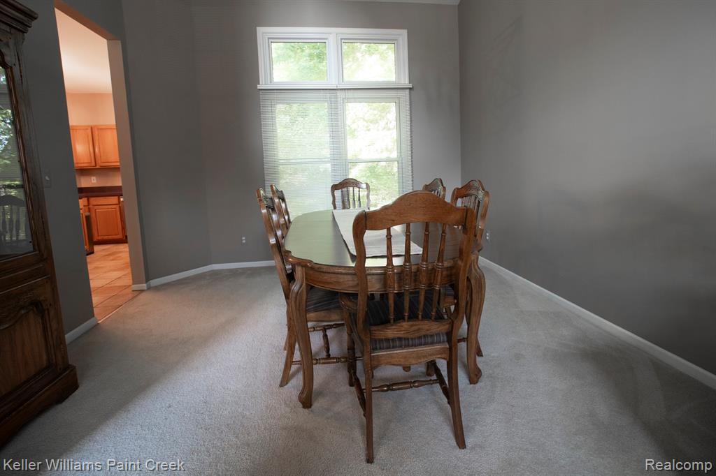 700 Woodfield Way, Rochester Hills, MI 48307 — Photo 8