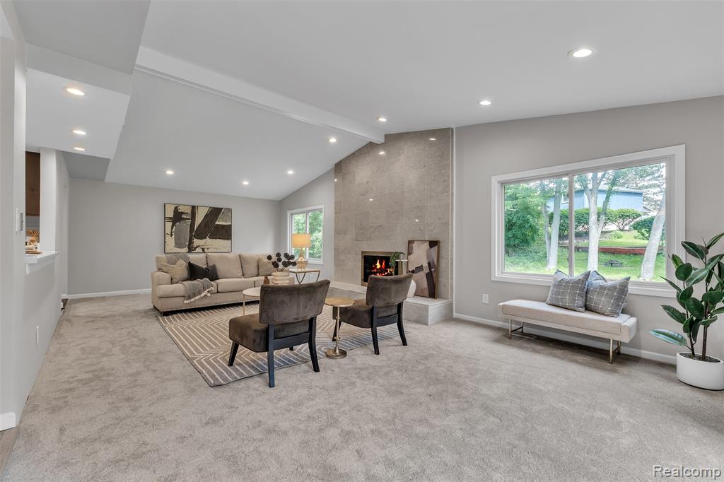 5310 Pond Bluff Drive, West Bloomfield, MI 48323 — Photo 21