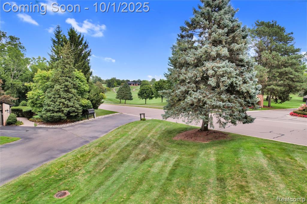 4154 Wabeek Lake Drive S, Bloomfield Hills, MI 48302 — Photo 77