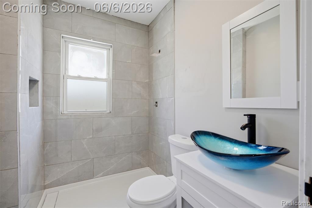 12186 Cloverlawn Street, Detroit, MI 48204 — Photo 22