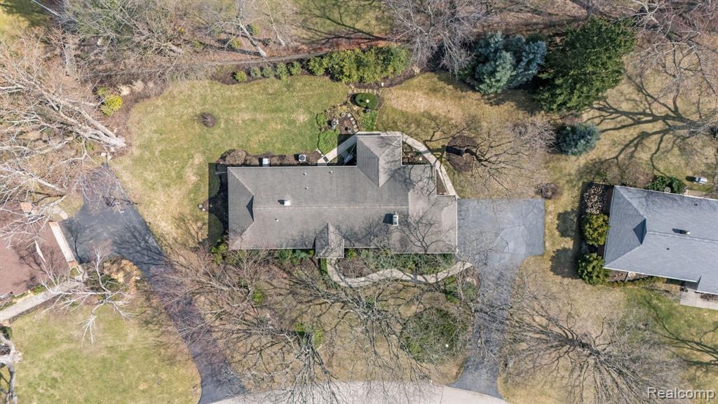 5889 ORCHARD BEND Road, Bloomfield Hills, MI 48301 — Photo 13