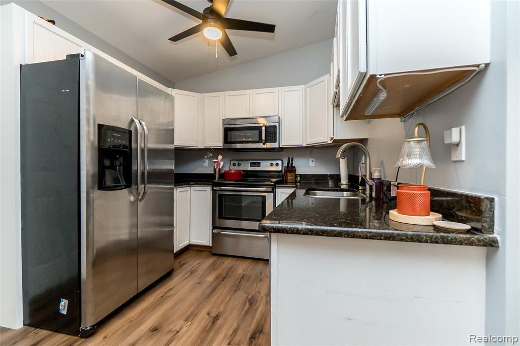 9414 Timber Ridge Drive, Grand Blanc, MI 48439 — Photo 19