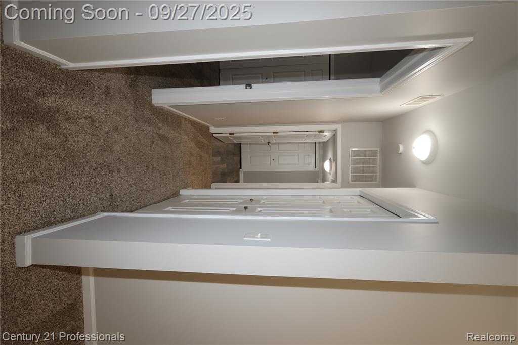 790 Olde English Circle, Howell, MI 48855 — Photo 14