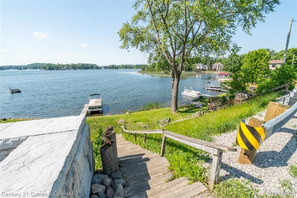 7224 Andersonville Road, Clarkston, MI — Photo 32
