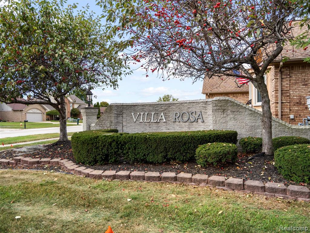 53673 Cranston Drive, Macomb, MI 48042 — Photo 2