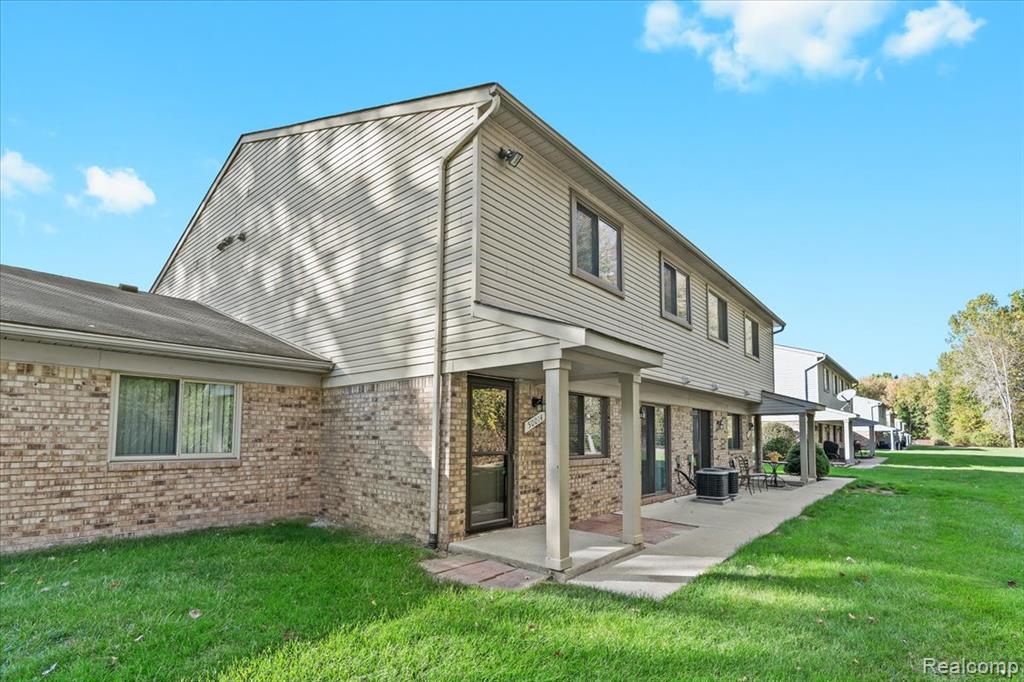 50014 S Jimmy Court, New Baltimore, MI 48047 — Photo 23