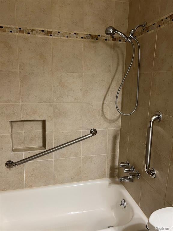 23619 STONEHENGE Boulevard, Novi, MI — Photo 12