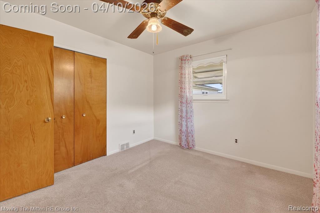 6623 N Silvery Lane, Dearborn Heights, MI 48127 — Photo 17