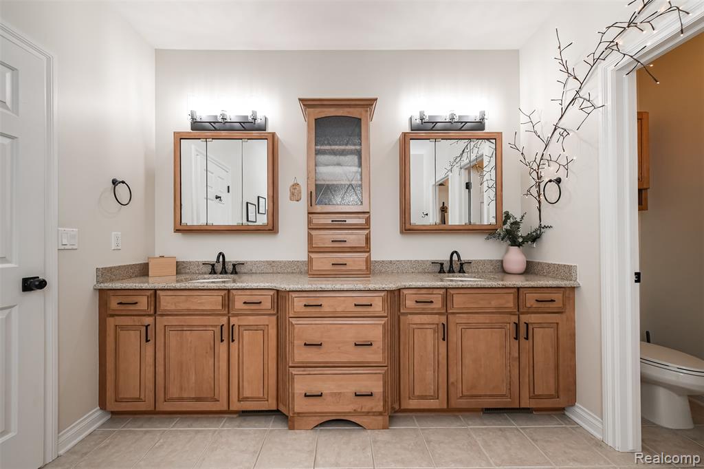 3376 Oak Park Drive, Saline, MI 48176 — Photo 9