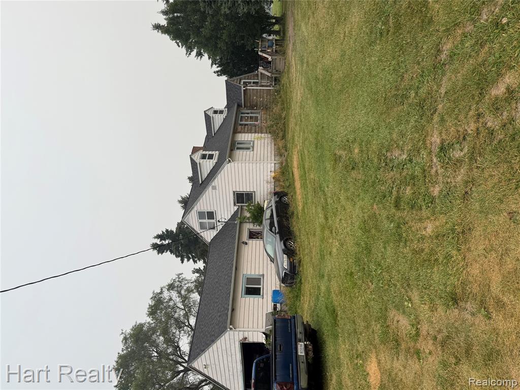 945 N Van Dyke Road, Marlette, MI 48453