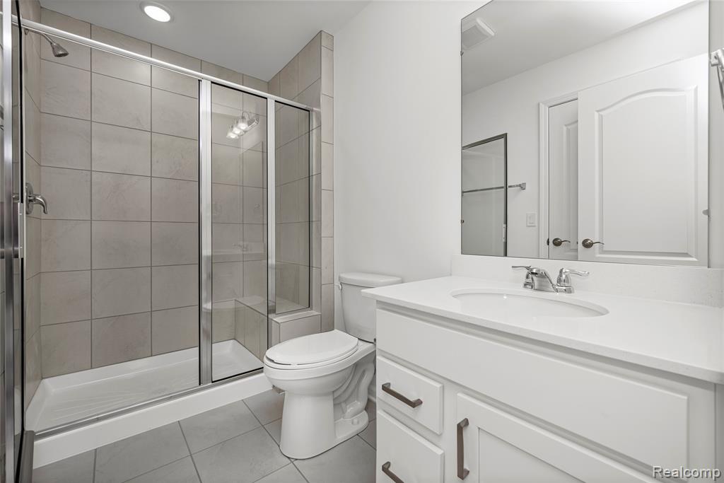 43071 Atwood Avenue, Novi, MI — Photo 9