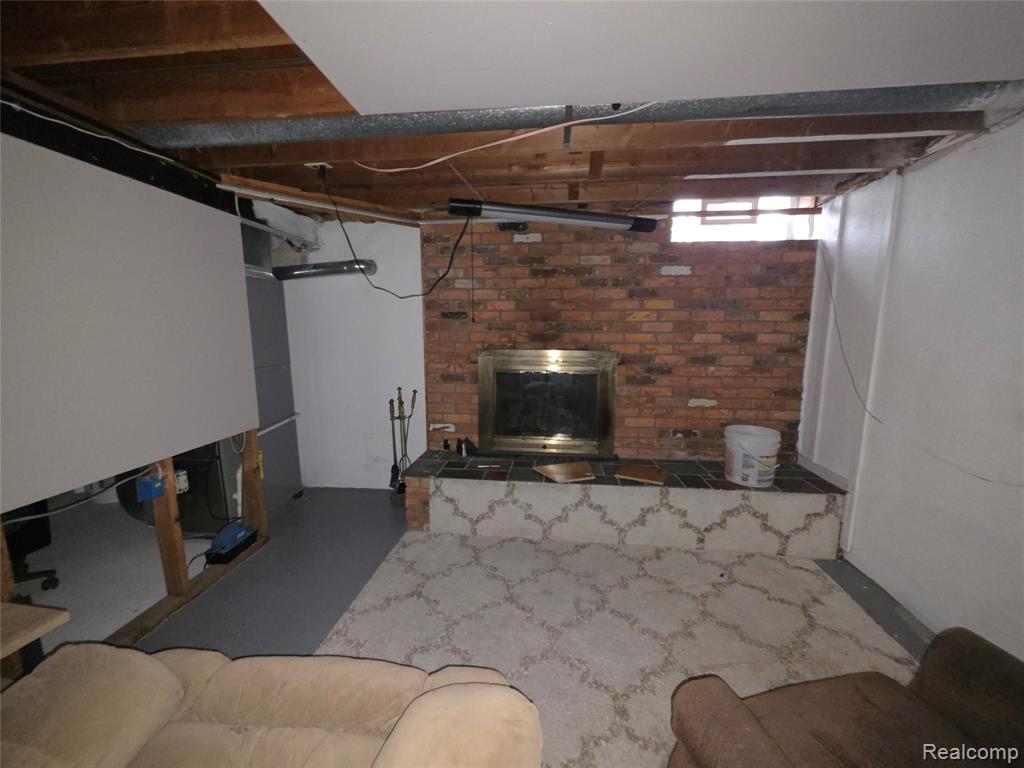 1842 Lathers Street, Garden City, MI — Photo 12