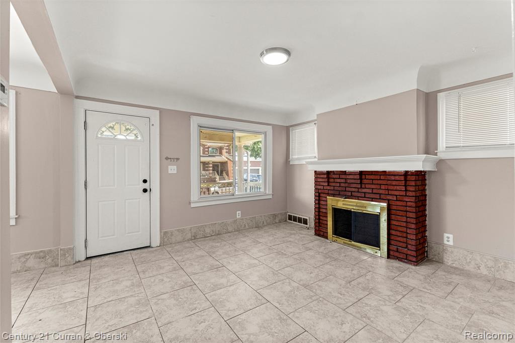 7026 Steadman Street, Dearborn, MI 48126 — Photo 6