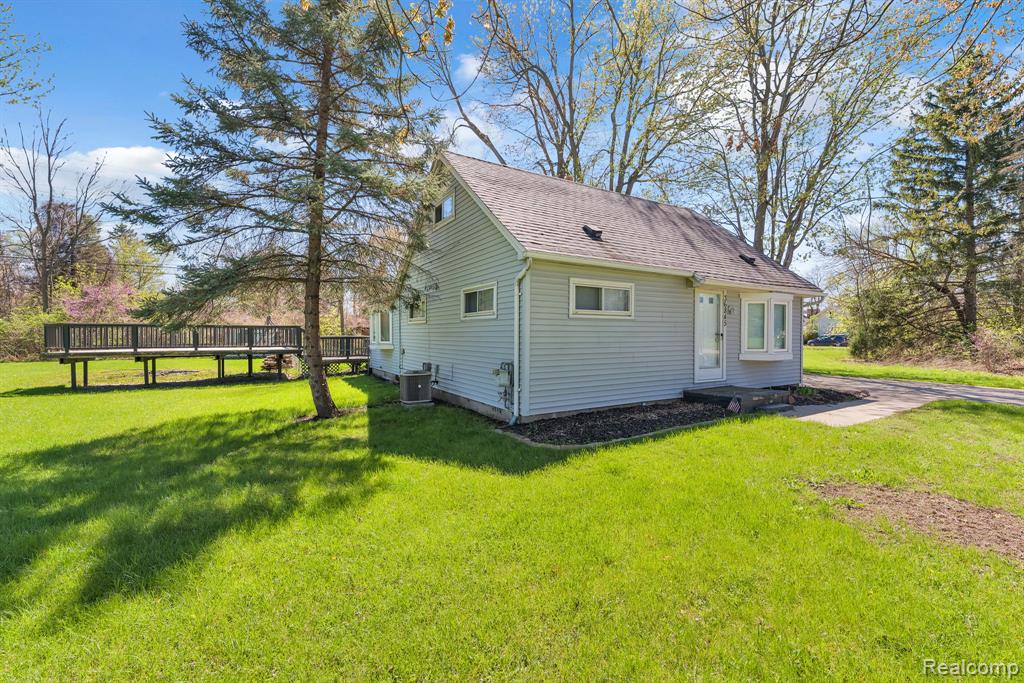 36845 Sibley Road, New Boston, MI 48164 — Photo 3