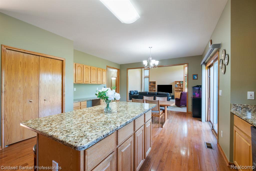 49906 Fuller Court, Plymouth, MI 48170 — Photo 16