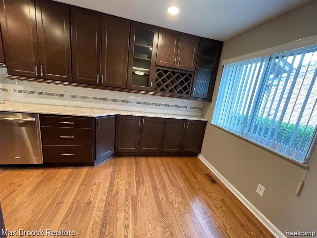 4585 Laurel Club Circle, West Bloomfield, MI 48323 — Photo 5