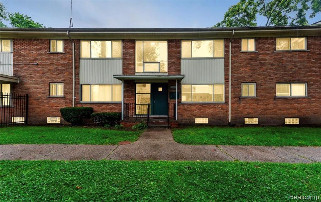 17282 Bentler Street, Detroit, MI 48219