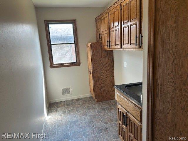 40015 VACHON Drive, Sterling Heights, MI 48313 — Photo 16