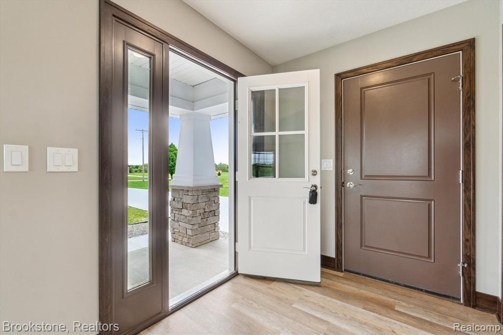 4050 CAYMAN Drive, Dewitt, MI 48820 — Photo 11