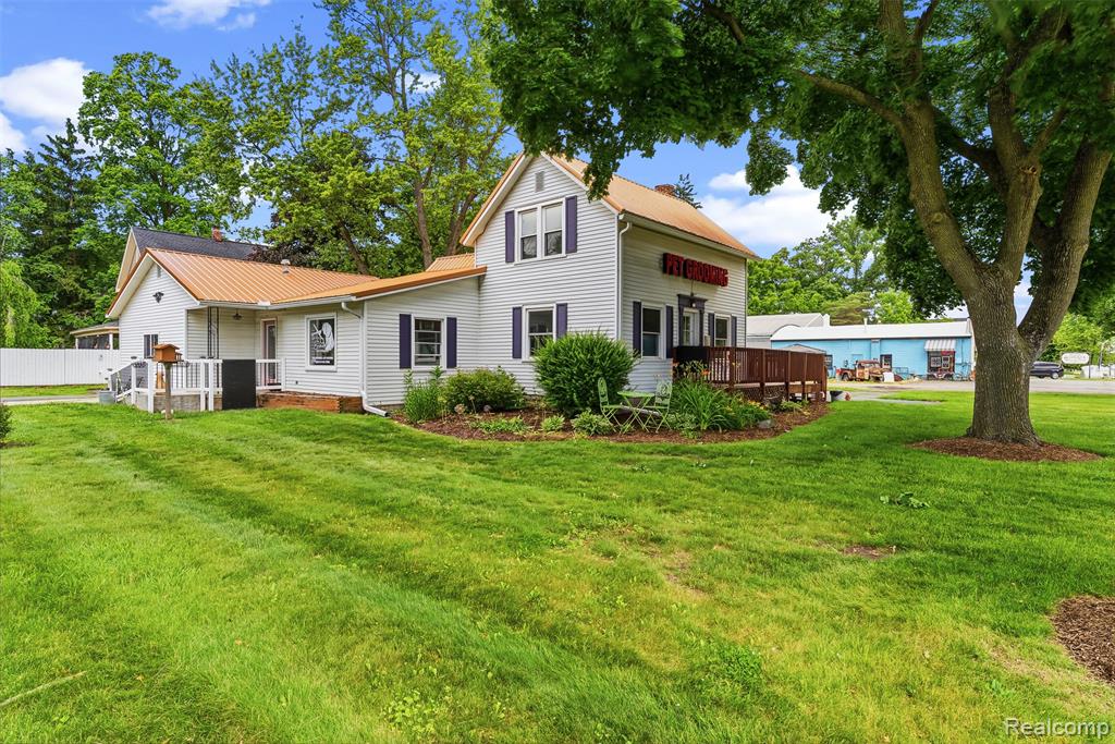 325 N Cedar Street, Imlay City, MI 48444