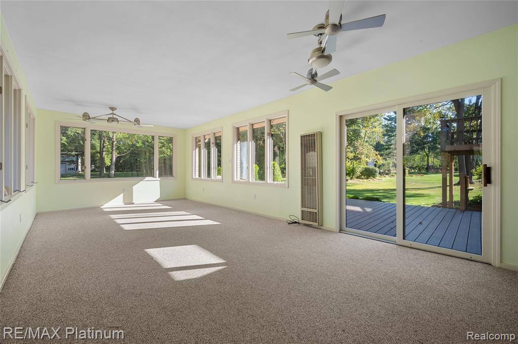 3750 Burwood Lane, Highland, MI — Photo 16