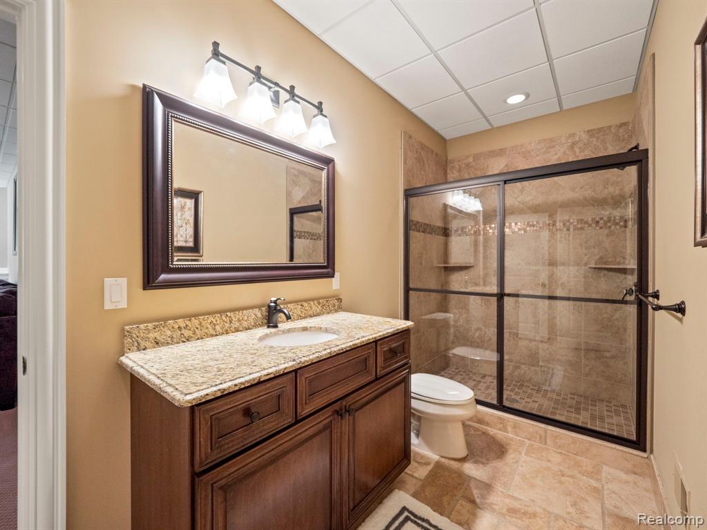 810 HIGHWOOD Drive, Bloomfield Hills, MI 48304 — Photo 39