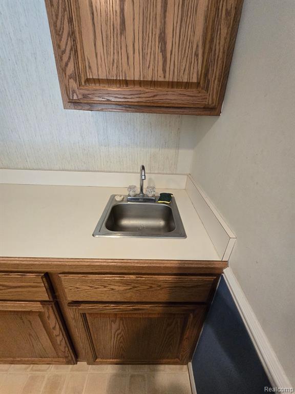 5618 NORTHCREST Crossing, Clarkston, MI — Photo 80
