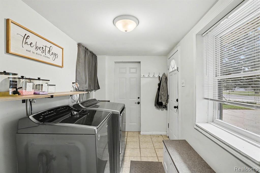 30212 Beechwood Street, Garden City, MI — Photo 10