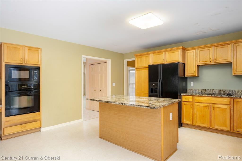 42104 Echo Forest Drive, Canton, MI 48188 — Photo 15