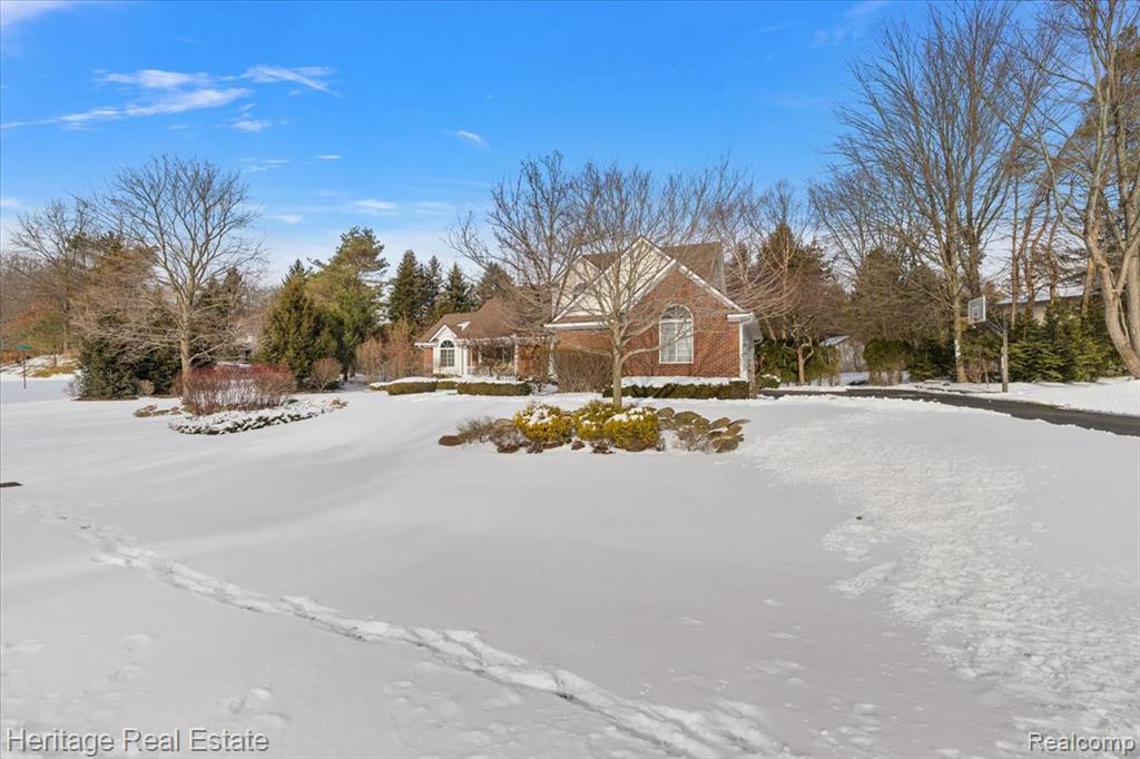 174 Howland Pines Drive, Oxford, MI 48371 — Photo 43
