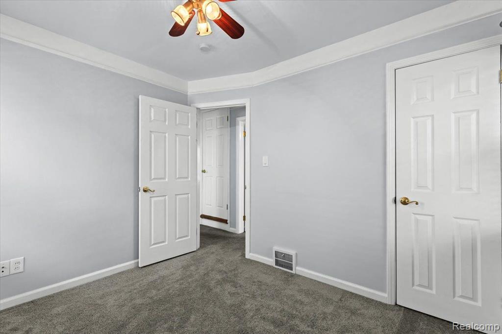 6881 Jackson Street, Taylor, MI 48180 — Photo 11