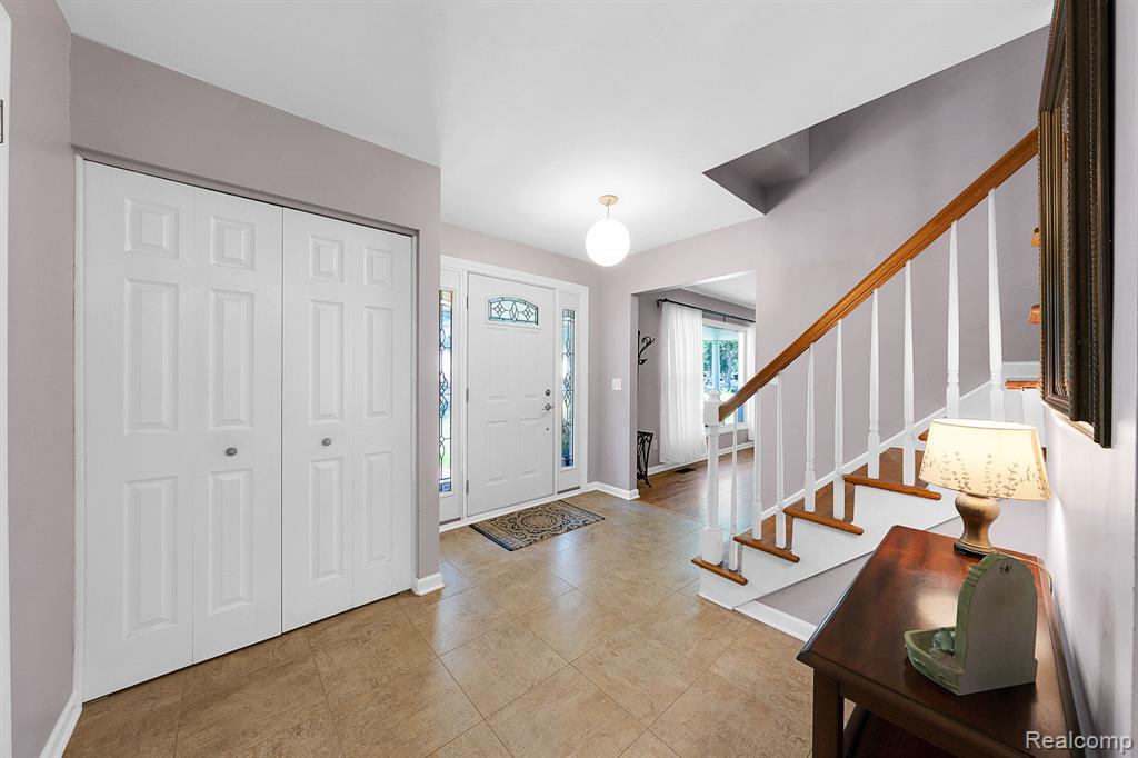 4180 Allegheny Drive, Troy, MI 48085 — Photo 10