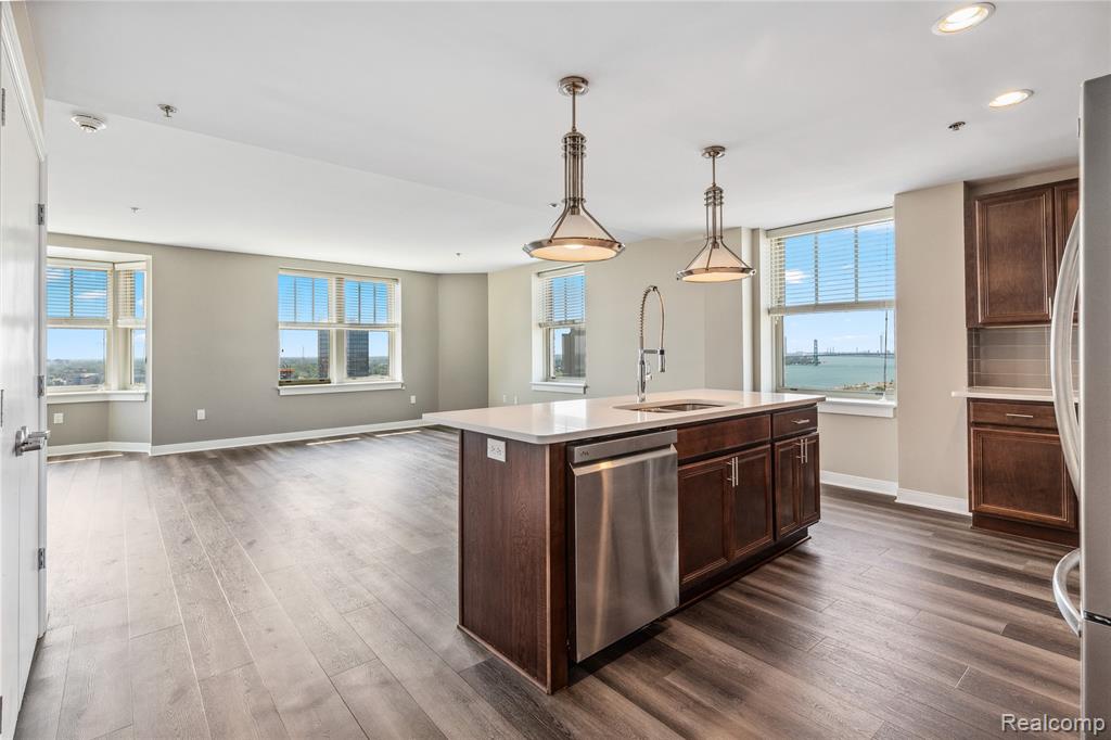 525 W Lafayette, 17D, Detroit, MI 48226 — Photo 4