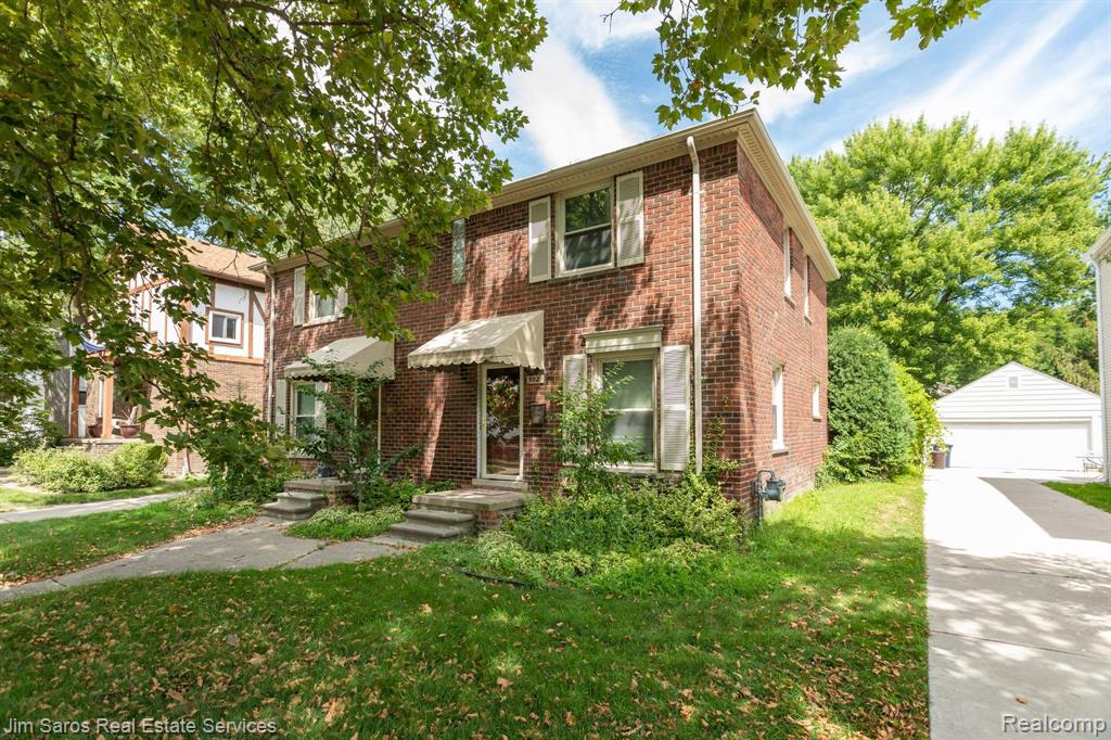 902 Neff Right Unit, Grosse Pointe, MI 48230 — front exterior