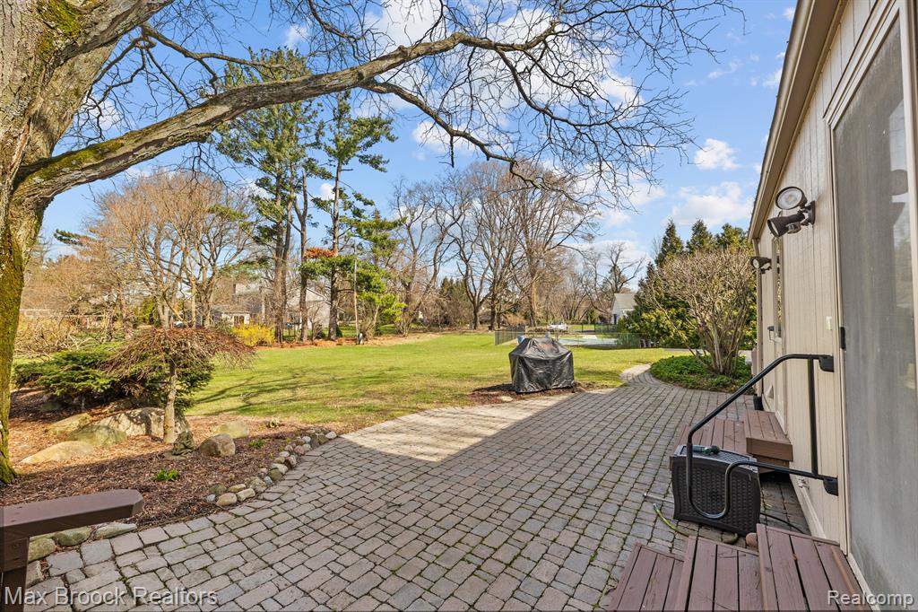 4838 KEW Court, Bloomfield Hills, MI 48301 — Photo 60