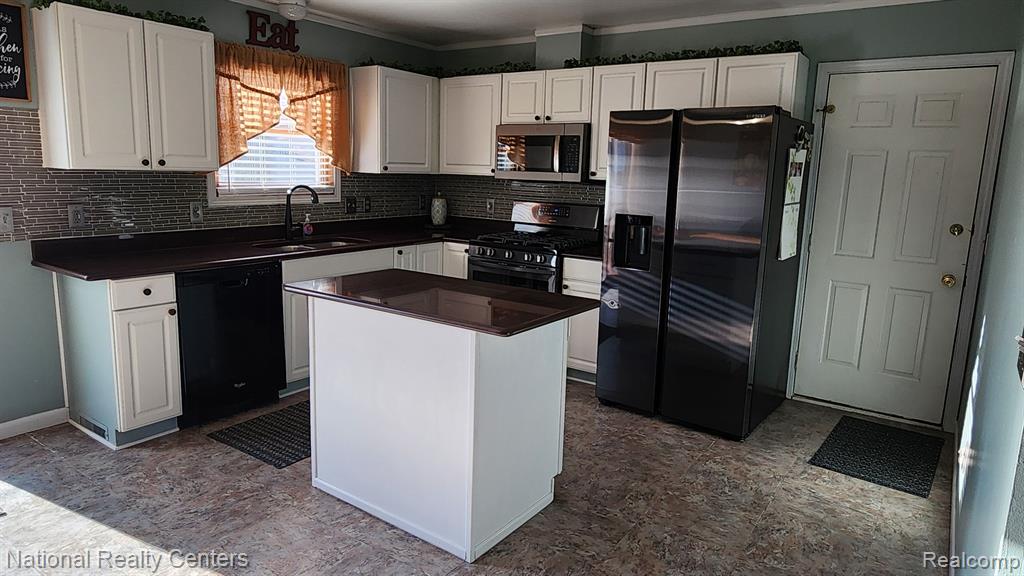 6927 HUBBARD Street, Garden City, MI — Photo 15