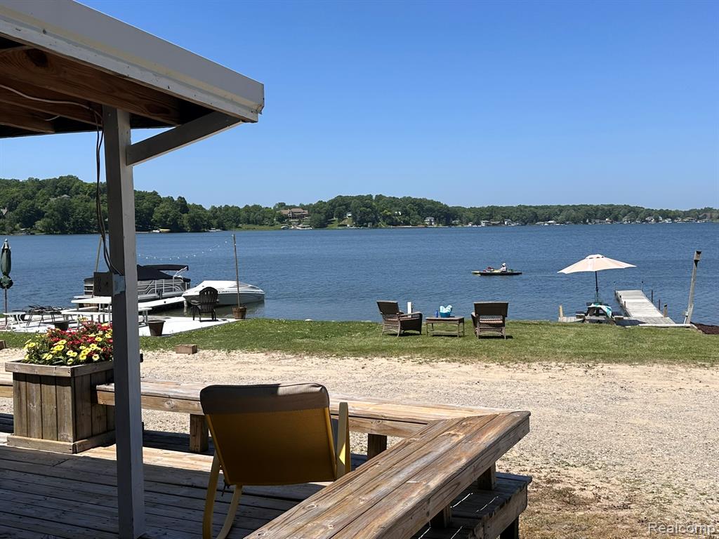 3971 S Shore Drive, Lapeer, MI 48446 — Photo 10