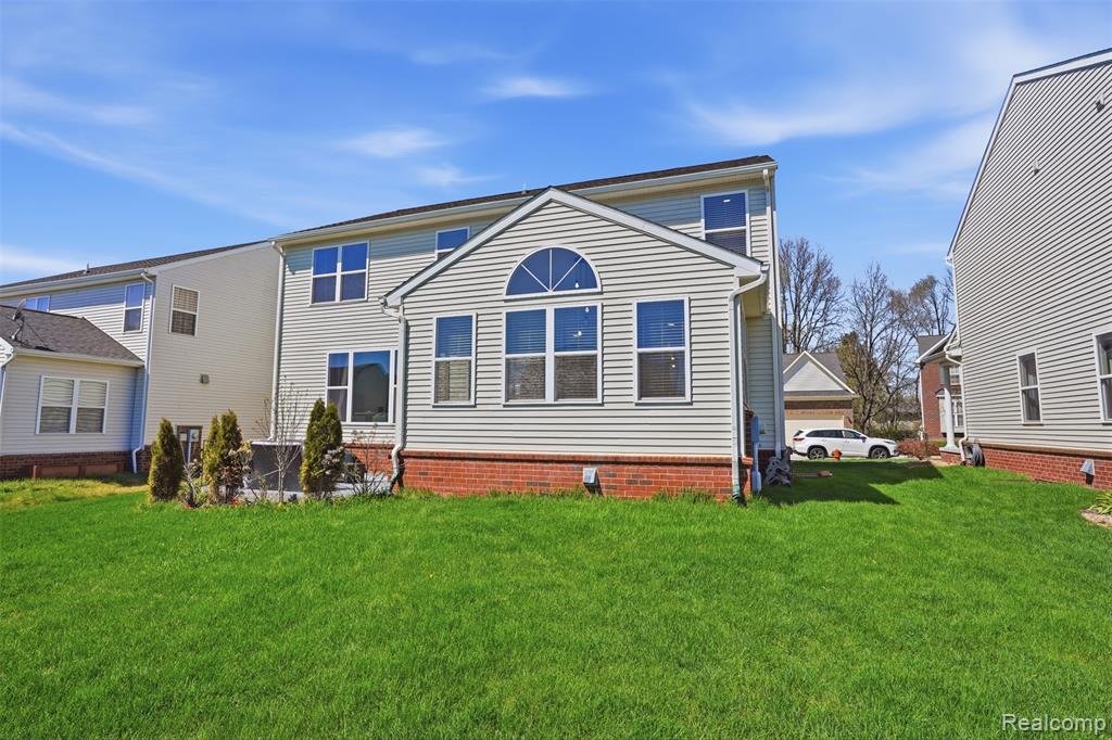59625 Twin Pines Drive, New Hudson, MI 48165 — Photo 41
