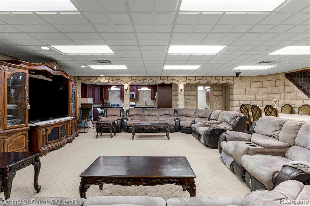 6318 Whitefield Street, Dearborn Heights, MI 48127 — Photo 49