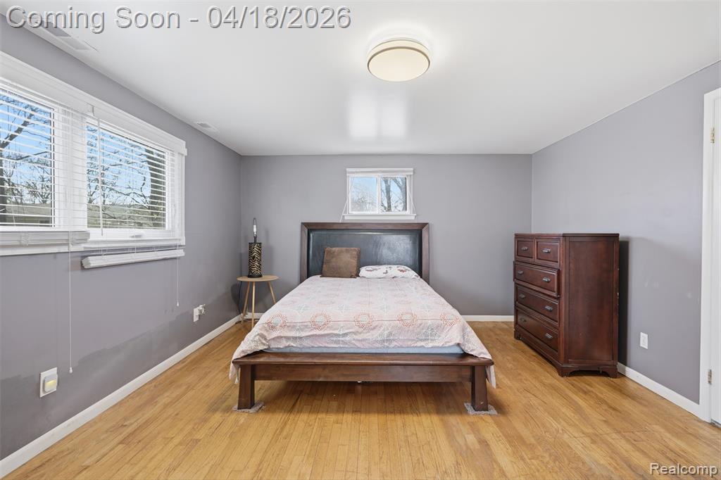 5585 Castleton Drive, West Bloomfield, MI — Photo 8